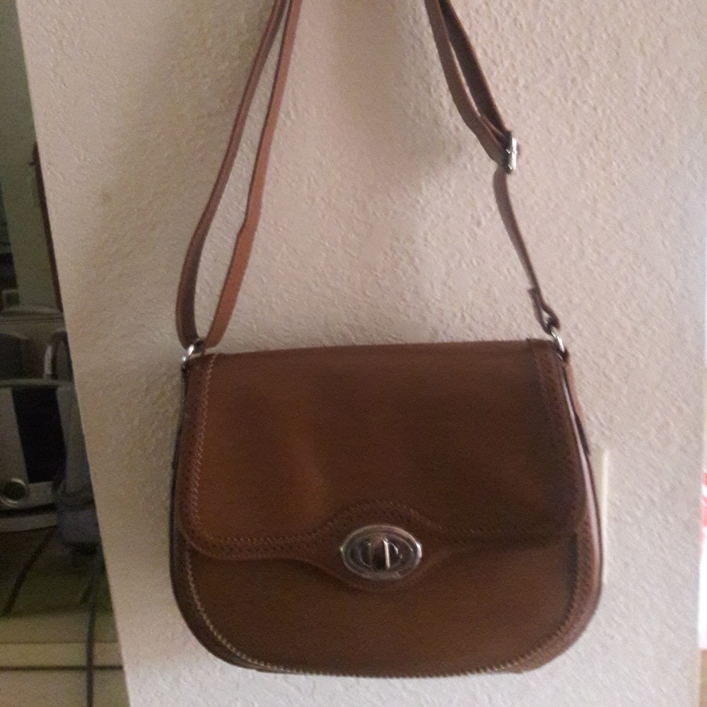 Giani Bernini leather purse